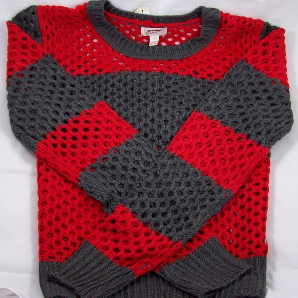 Arizona Jean Co. Mesh-Stitch Red/Grey Sweater - Picture 4 of 4